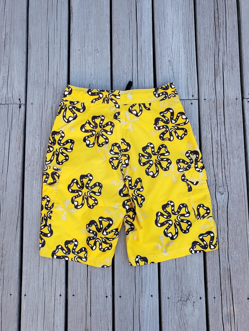 Sonoma Cargo Style Swim Shorts Size X-Large (18-20)